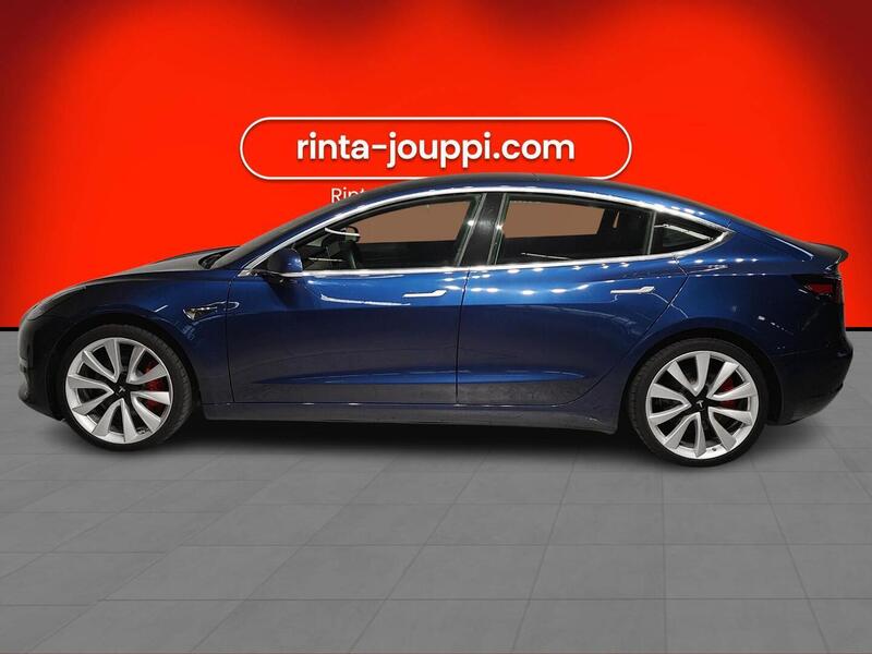 Tesla Model 3 vaihtoauto