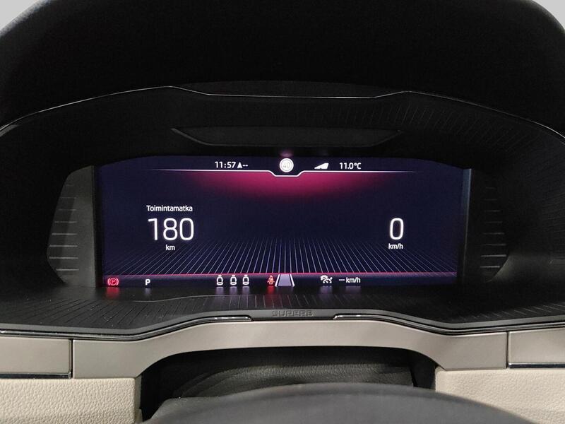 Skoda Superb vaihtoauto