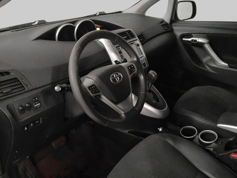 Toyota Verso vaihtoauto