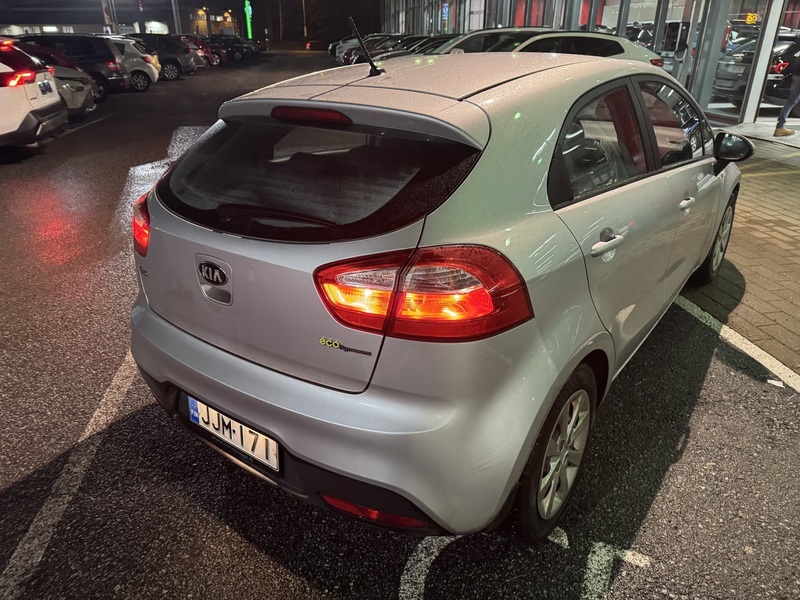 Kia Rio vaihtoauto