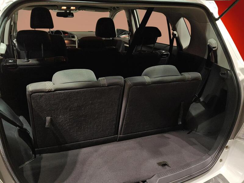 Toyota Verso vaihtoauto