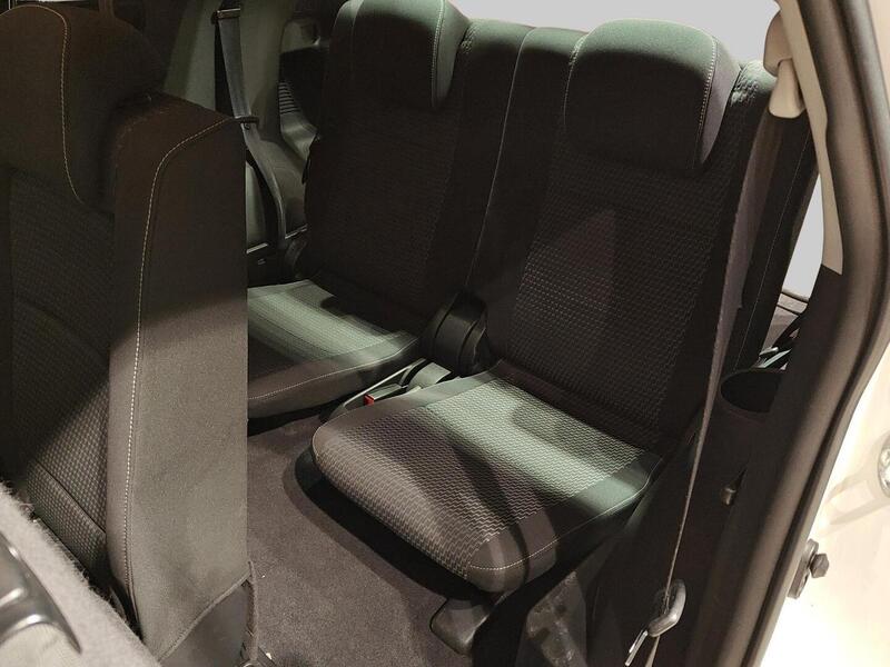 Toyota Verso vaihtoauto