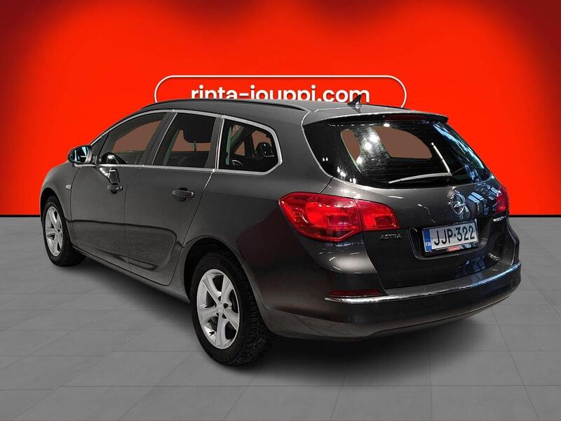 Opel Astra vaihtoauto