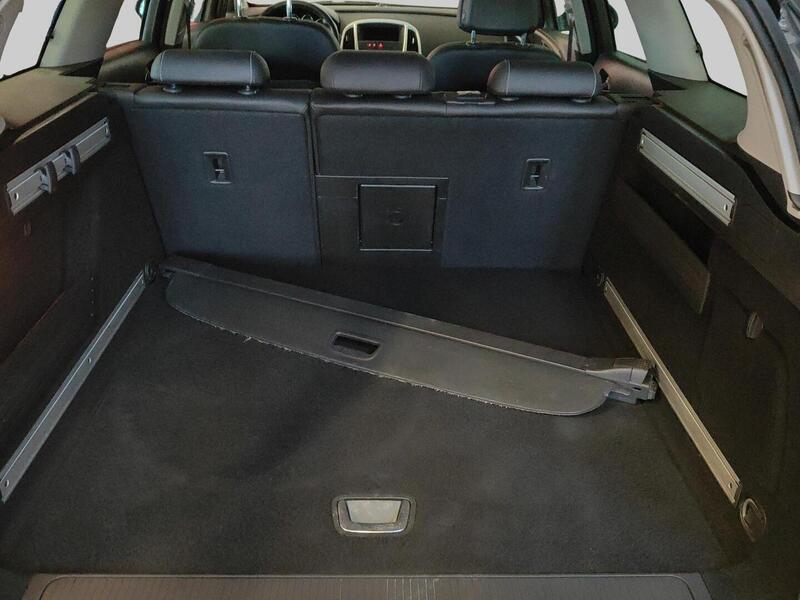 Opel Astra vaihtoauto