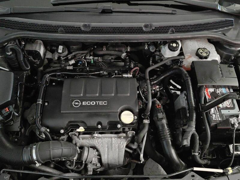 Opel Astra vaihtoauto