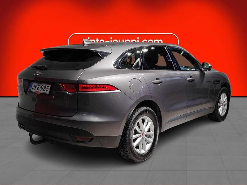 Jaguar F-PACE vaihtoauto