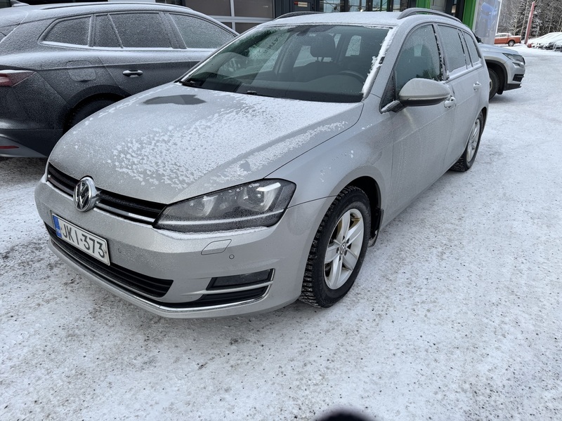 Volkswagen Golf vaihtoauto