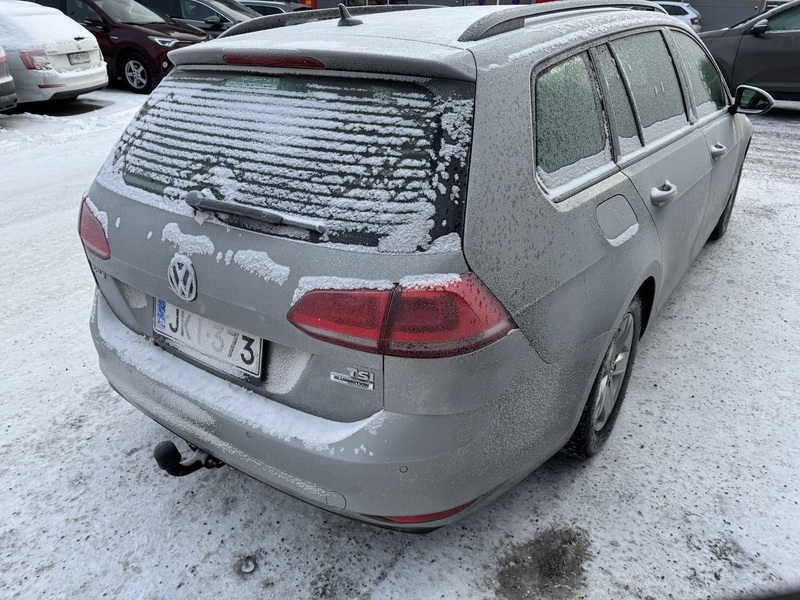 Volkswagen Golf vaihtoauto