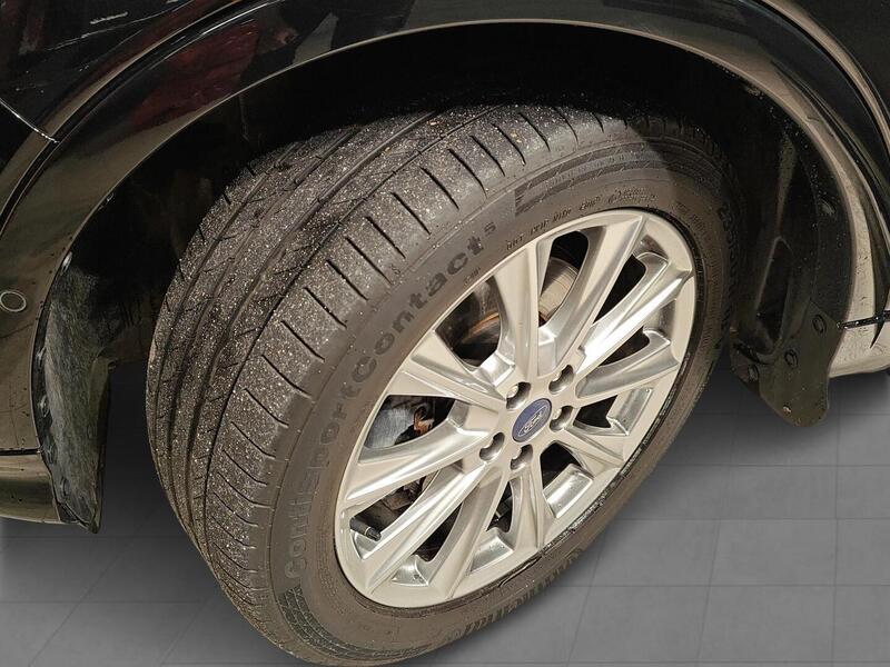 Ford Kuga vaihtoauto