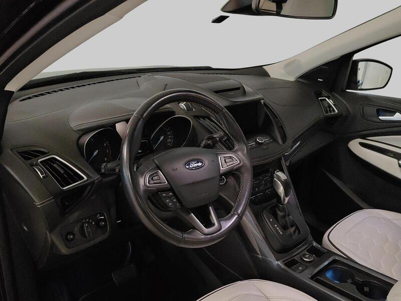 Ford Kuga vaihtoauto