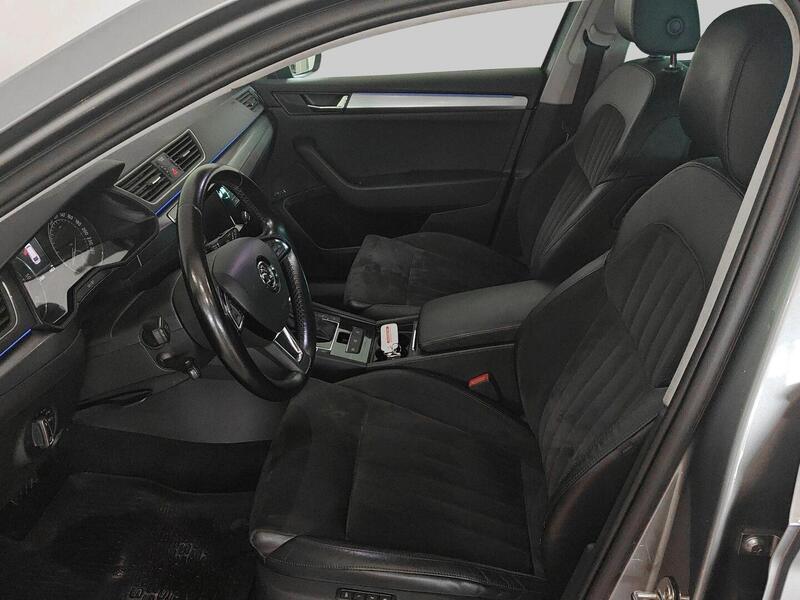 Skoda Superb Combi vaihtoauto