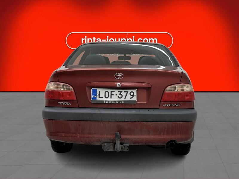 Toyota Avensis vaihtoauto