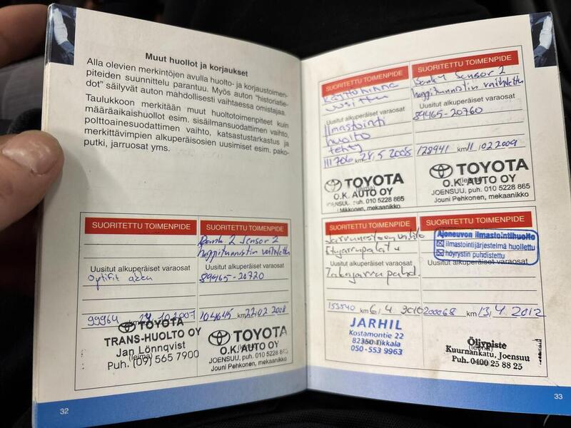 Toyota Avensis vaihtoauto