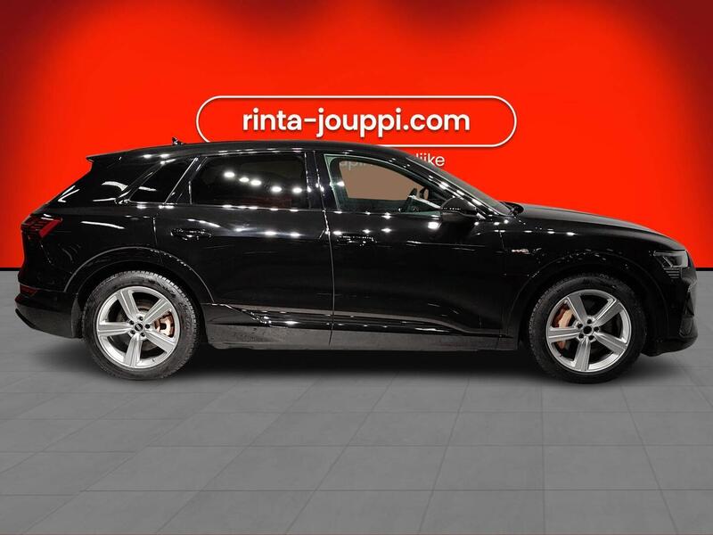 Audi e-tron vaihtoauto