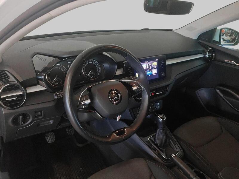 Skoda Fabia vaihtoauto