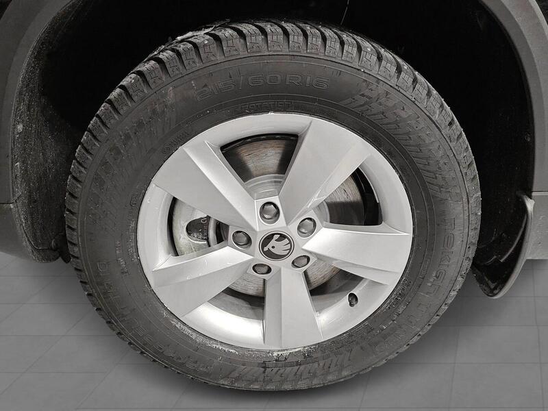 Skoda Karoq vaihtoauto