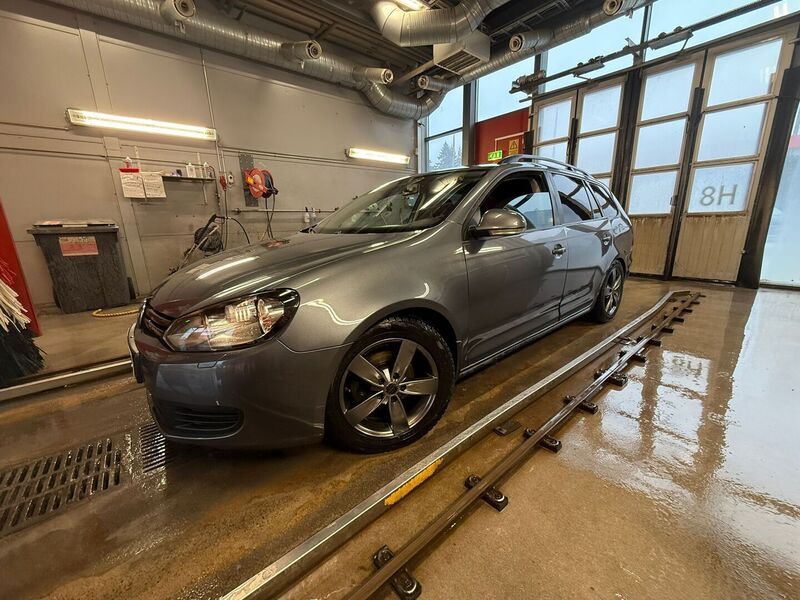 Volkswagen Golf vaihtoauto