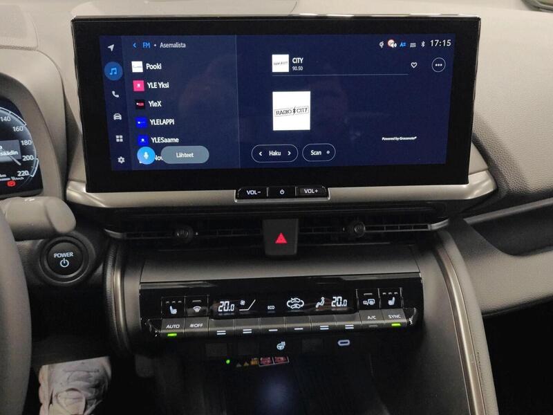 Toyota C-HR vaihtoauto