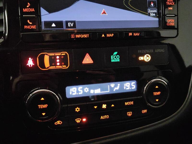 Mitsubishi Outlander PHEV vaihtoauto