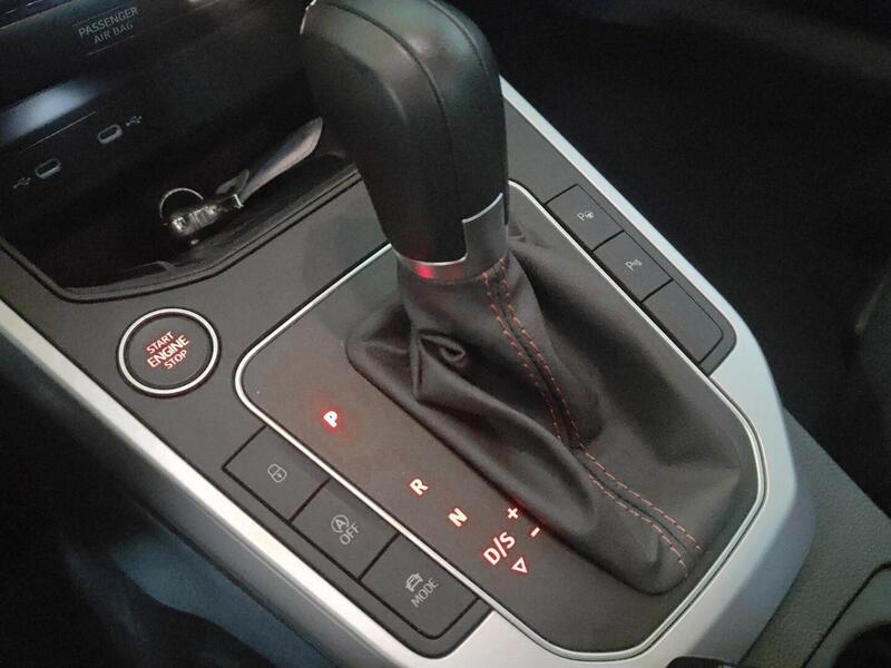 SEAT Arona vaihtoauto