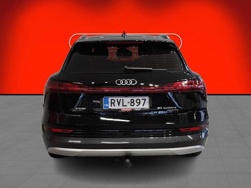 Audi e-tron vaihtoauto