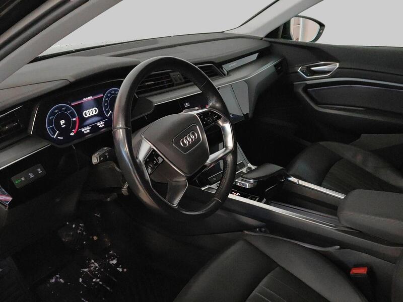 Audi e-tron vaihtoauto