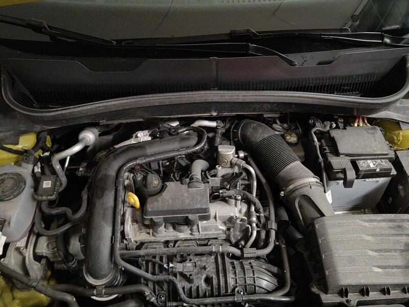 Volkswagen T-Cross vaihtoauto