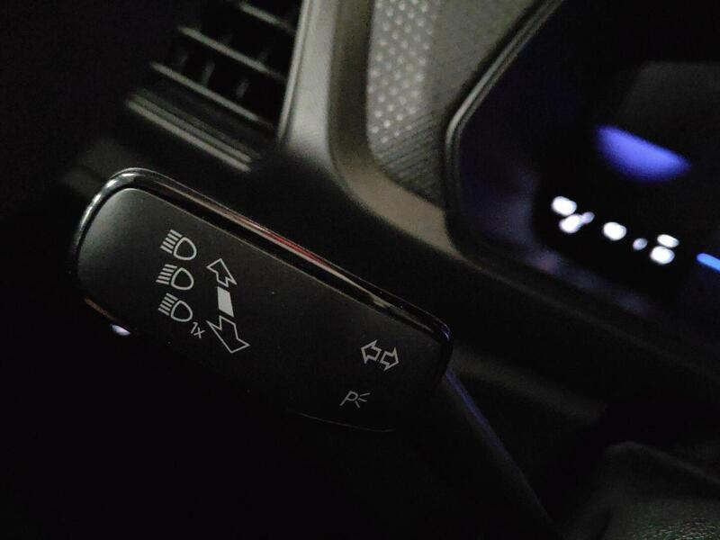 Volkswagen T-Cross vaihtoauto