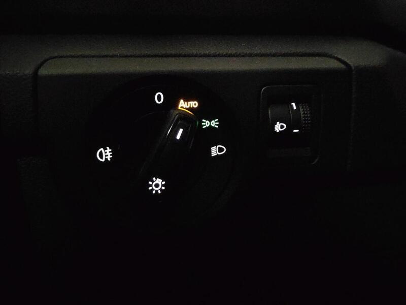 Volkswagen T-Cross vaihtoauto