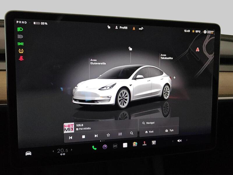 Tesla Model 3 vaihtoauto