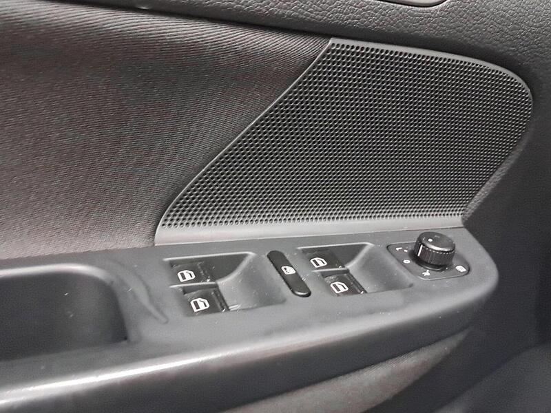 Volkswagen Jetta vaihtoauto