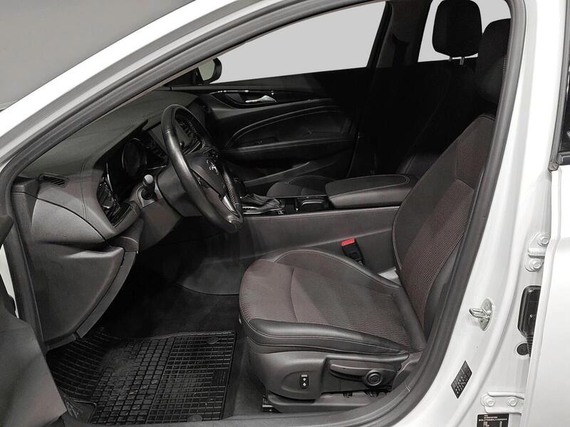 Opel Insignia vaihtoauto