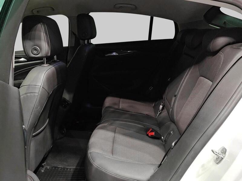 Opel Insignia vaihtoauto