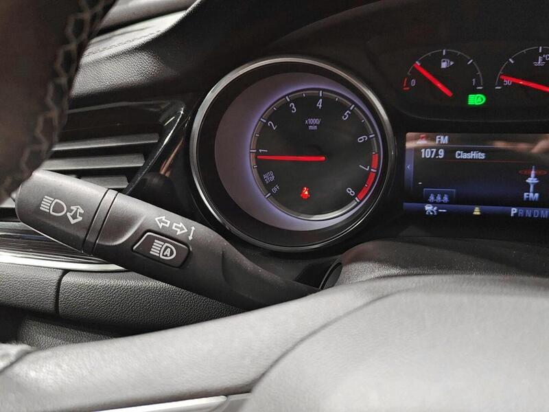 Opel Insignia vaihtoauto