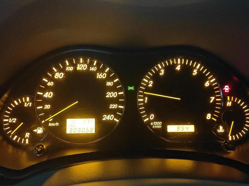 Toyota Avensis vaihtoauto