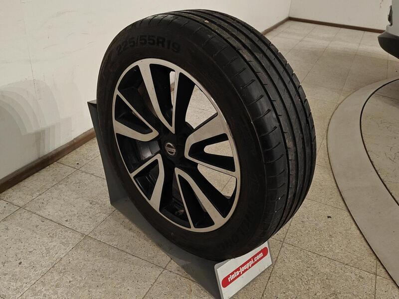 Nissan X-Trail vaihtoauto