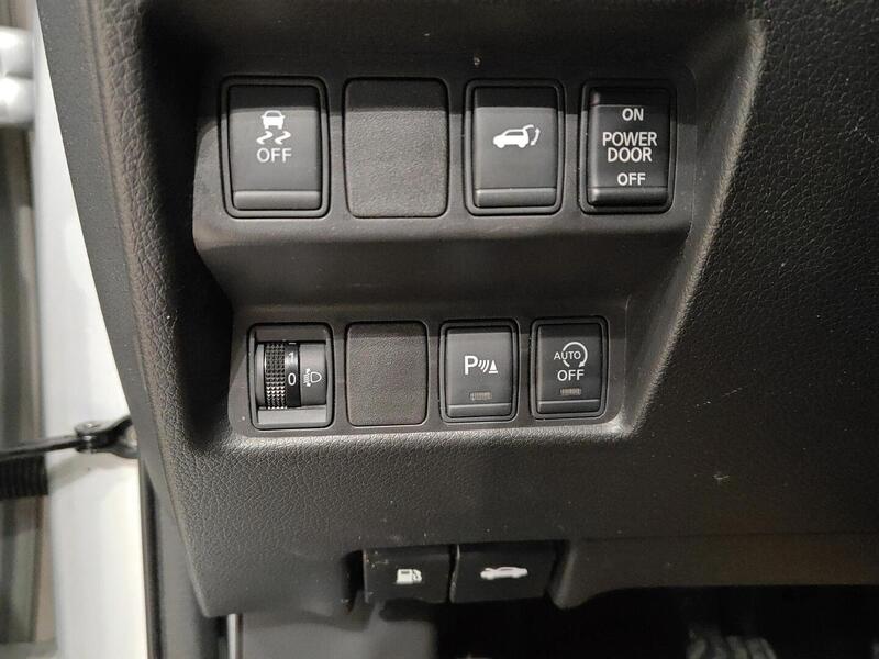 Nissan X-Trail vaihtoauto