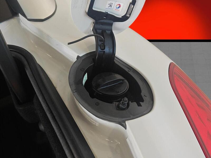 Peugeot RCZ vaihtoauto