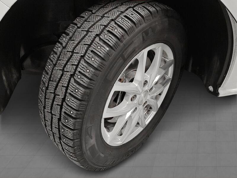 Volkswagen Caravelle vaihtoauto