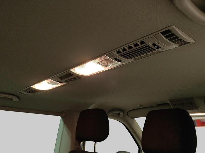 Volkswagen Caravelle vaihtoauto