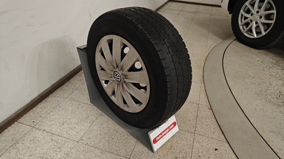 Volkswagen Caravelle vaihtoauto