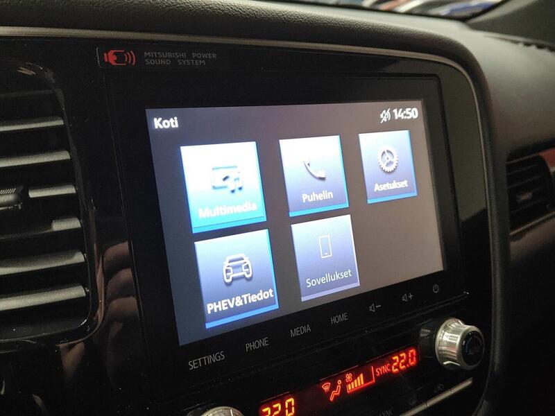 Mitsubishi Outlander PHEV vaihtoauto