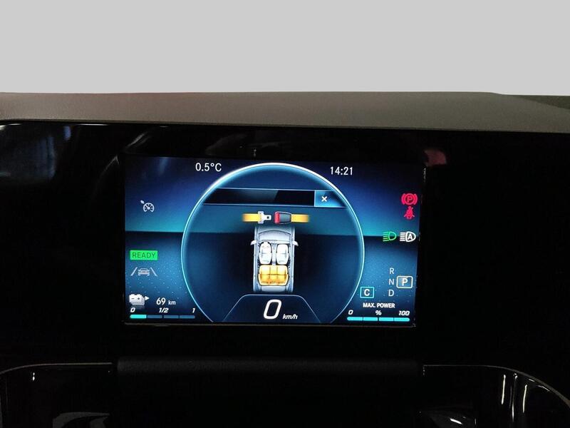 Mercedes-Benz EQA vaihtoauto