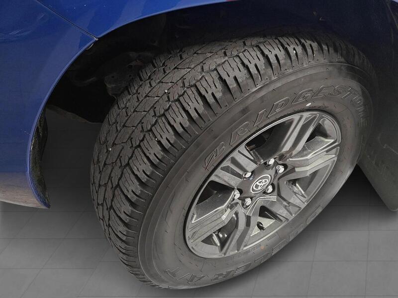 Toyota Hilux vaihtoauto