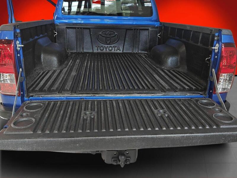 Toyota Hilux vaihtoauto