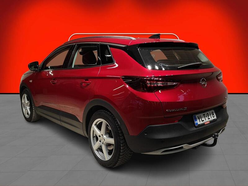 Opel Grandland X vaihtoauto