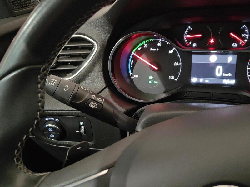 Opel Grandland X vaihtoauto