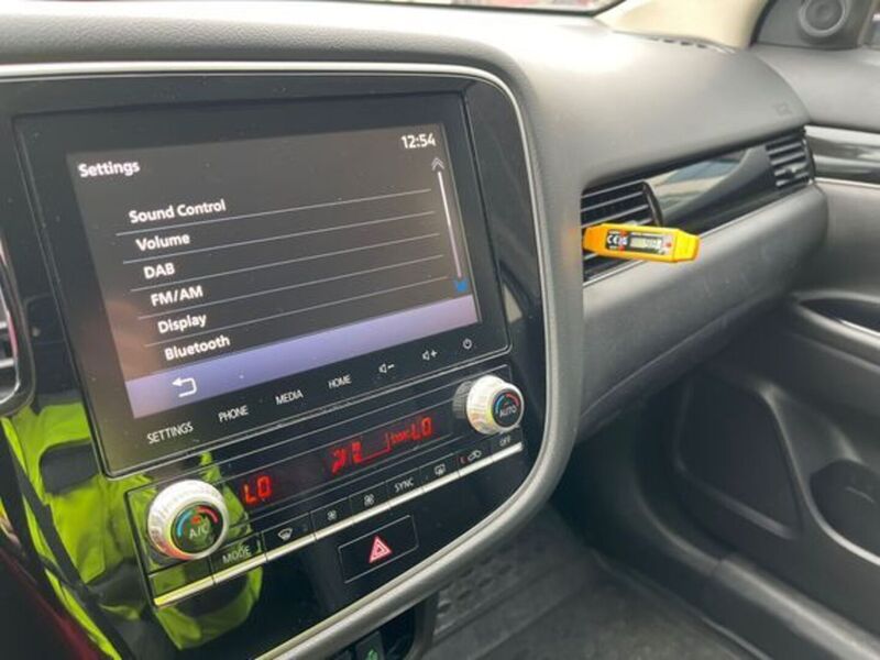 Mitsubishi Outlander vaihtoauto