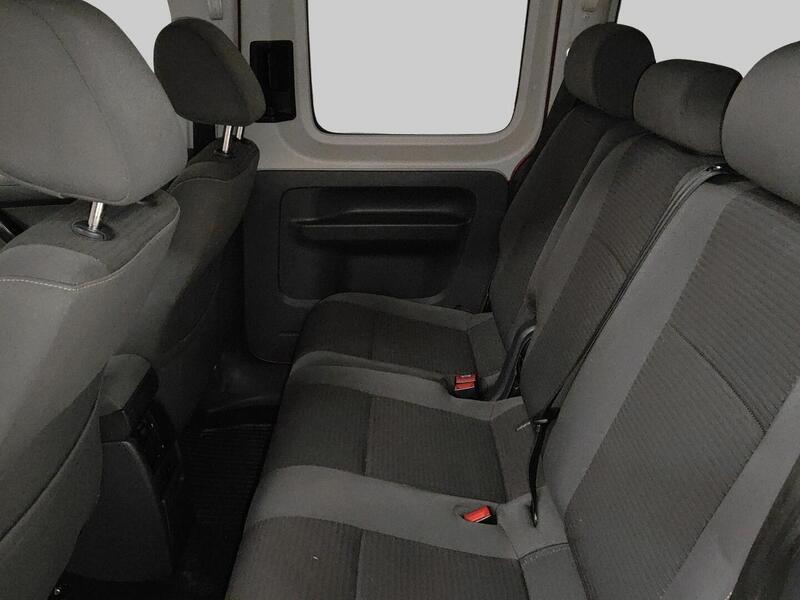 Volkswagen Caddy Maxi vaihtoauto