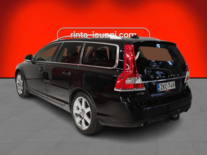 Volvo V70 vaihtoauto
